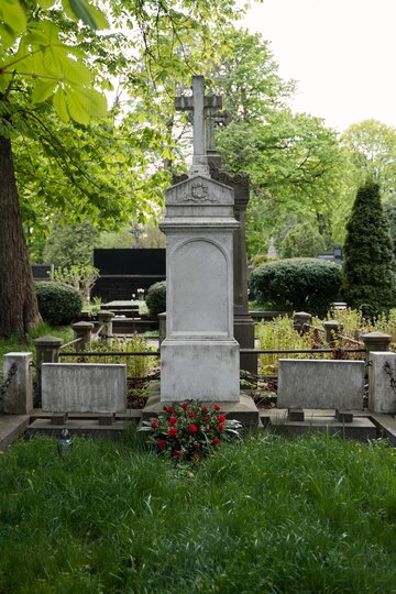 view-graves-cemetery_23-2149435523.jpg