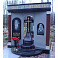 Памятник из четырех сортов импортного гранита на Смоленском православном кладбище Санкт-Петербурга